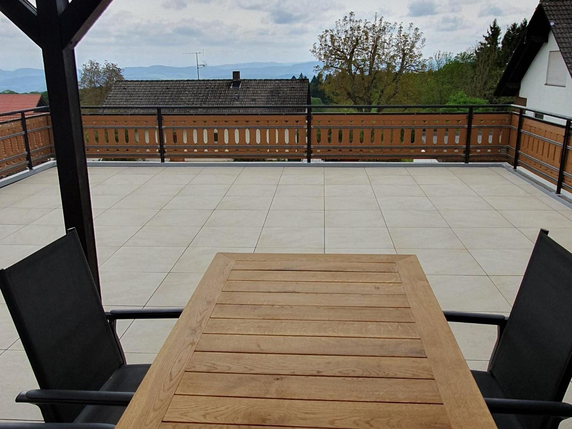 Comfortable Flat In Goerwihl With Balcony Gorwihl Экстерьер фото